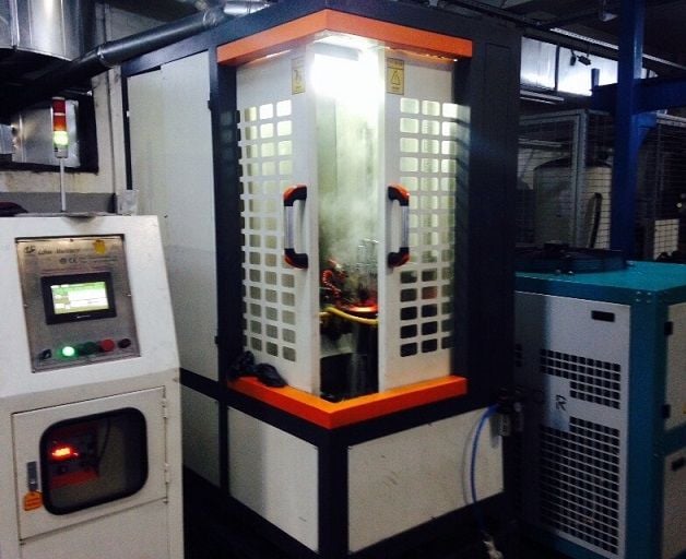 25KW DİKEY İNDÜKSİYONLA YÜZEY SERTLEŞTİRME TEZGAHI
